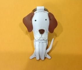 Kate the English Pointer leather keychain ( White / Brown )