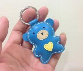 Jennifer the Bear Leather Keychain ( Blue )