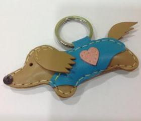 Mobo the dachshund Leather Keychain ( Cream / Blue Outfit )