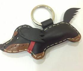 Annie the Running Dachshund Leather Keychain ( Black / Red collar )