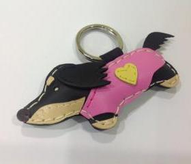 YoYo the Running Dachshund Leather Keychain ( Black / Pink outfit )