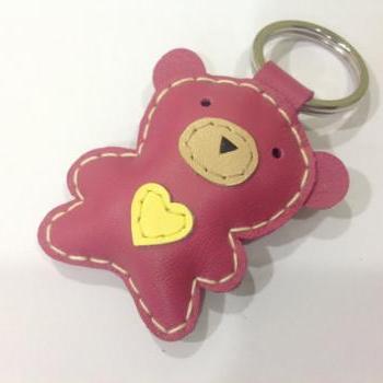 Jennifer the Bear Leather Keychain ( Pink )